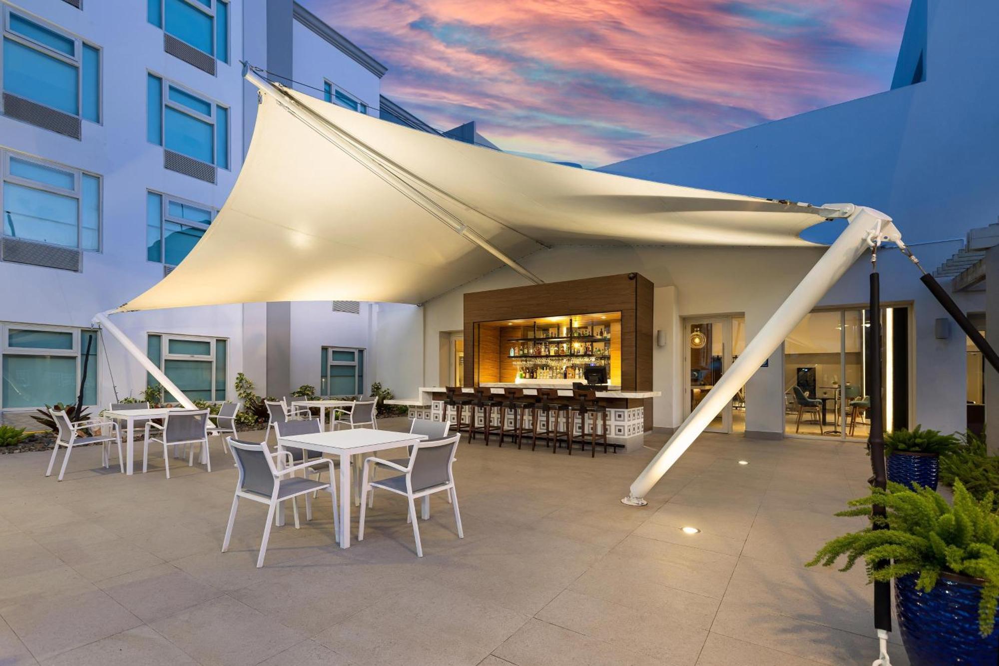 Four Points By Sheraton Caguas Real Luaran gambar