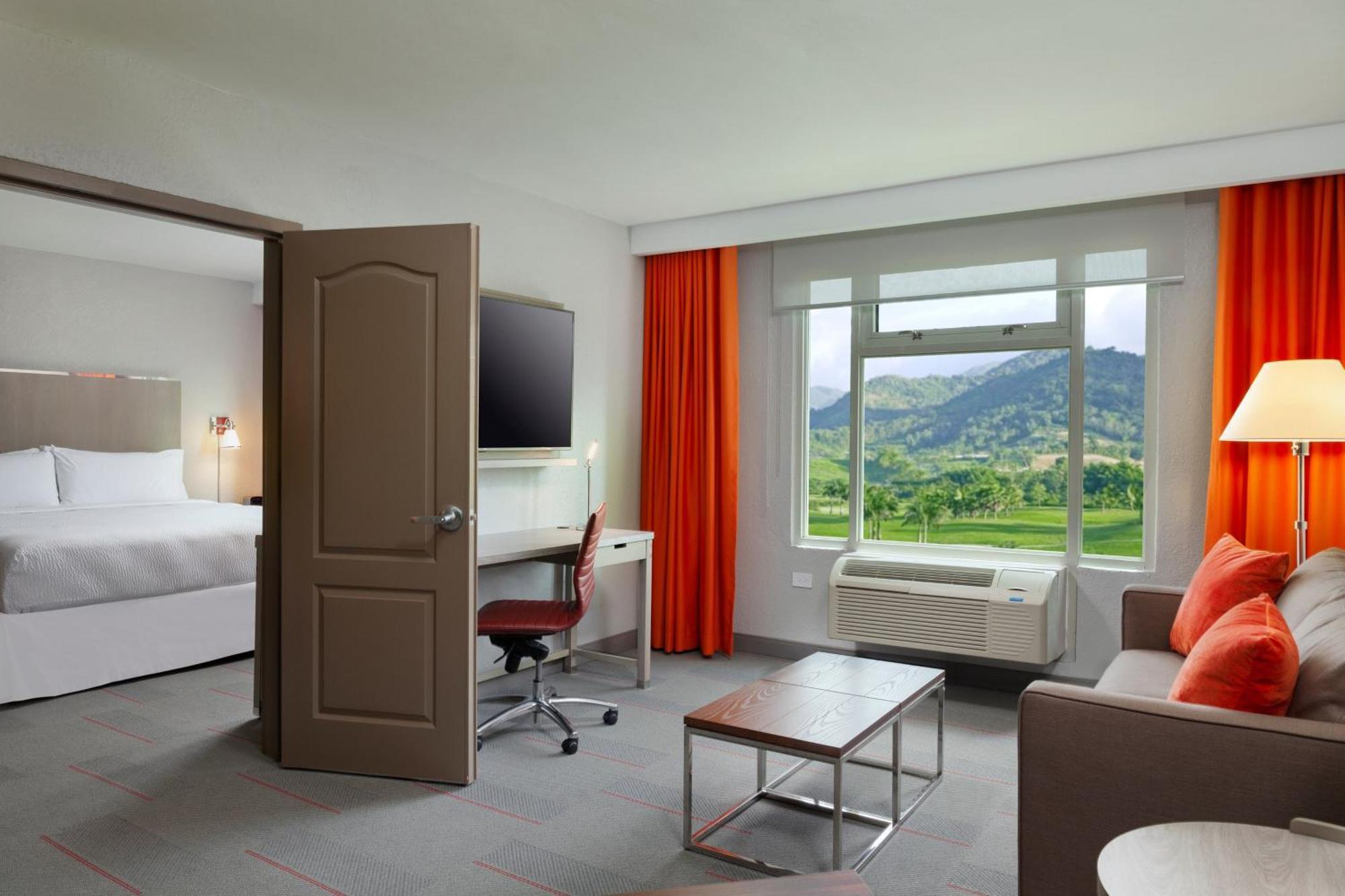 Four Points By Sheraton Caguas Real Luaran gambar